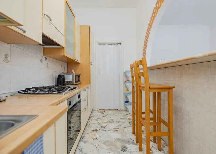 Bnbest Golden Darsena 4 Pax Milan