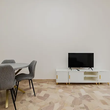 Bnbest Golden Darsena 4 Pax Apartmán Milán