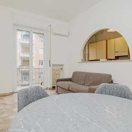 Apartmán Bnbest Golden Darsena 4 Pax *